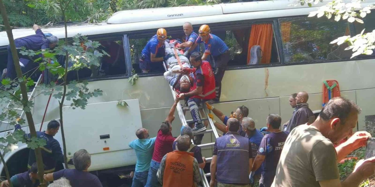 Tavşanlı'dan yola çıkan tur otobüsü kazası ile ilgili savcılıktan açıklama geldi