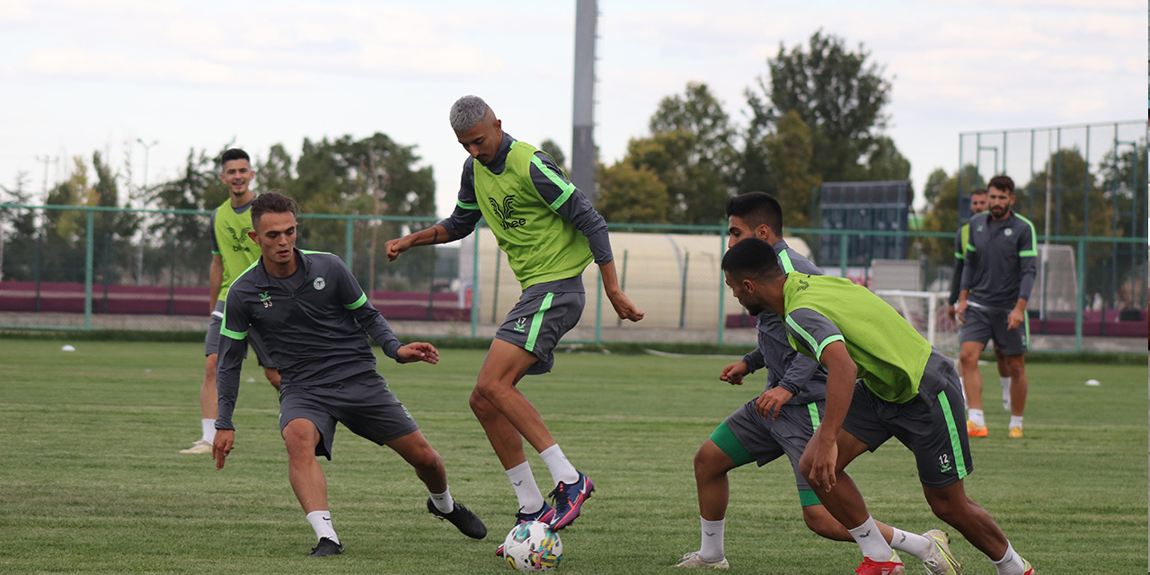 1922 Konyaspor'da Eskişehirspor maçı hazırlıkları başladı