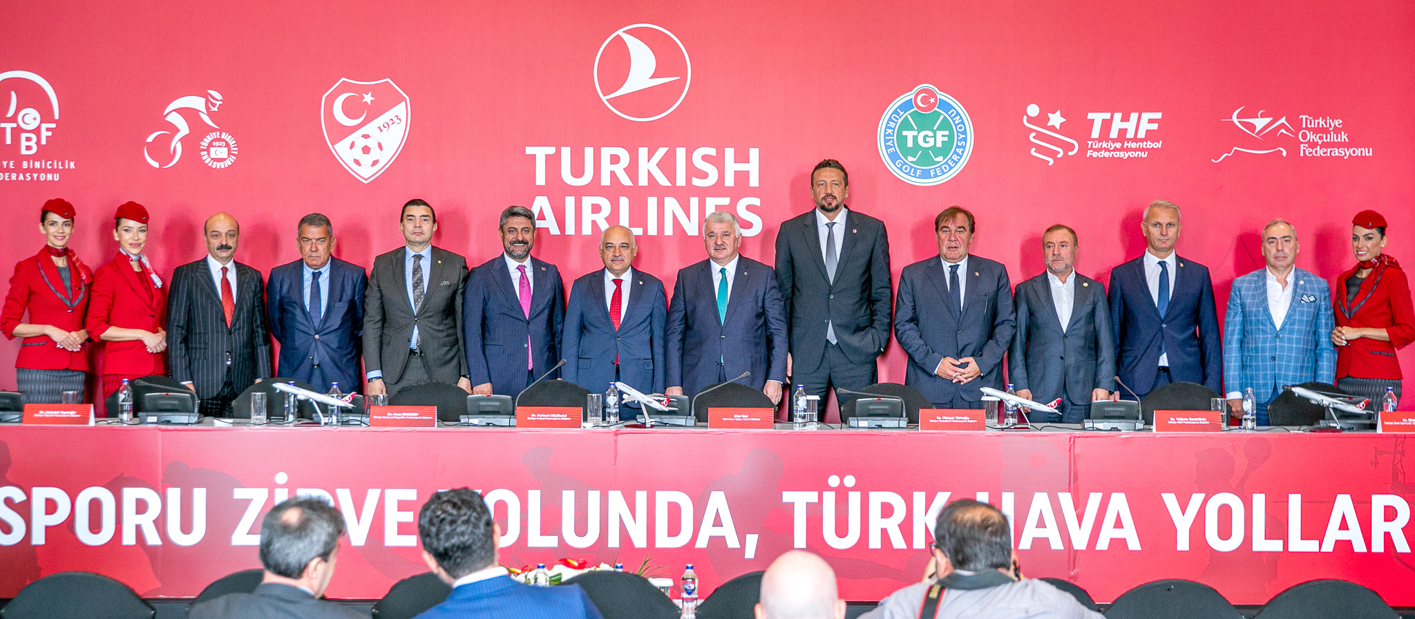 Türk Hava Yolları, TFF ve Spor Federasyonları ile iş birliği anlaşması imzaladı