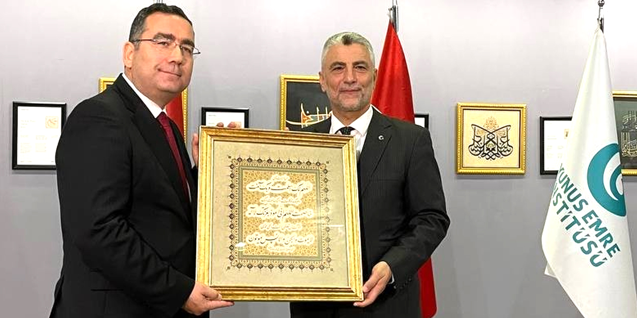 'İman Ayetleri Hat Sergisi'nin yurt dışındaki ilk durağı Arnavutluk Tiran oldu