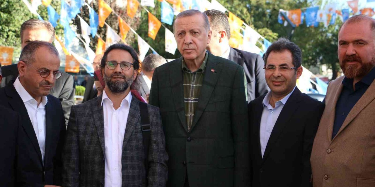 Cumhurbaşkanı Erdoğan Diyarbakır'da gençlerle 'İlk Oyum Erdoğan'a, İlk Oyum AK Parti'ye' programında buluştu