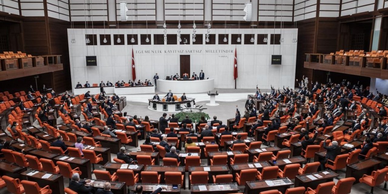 Cemevlerinin de yer aldığı kanun teklif TBMM'de  kabul edildi