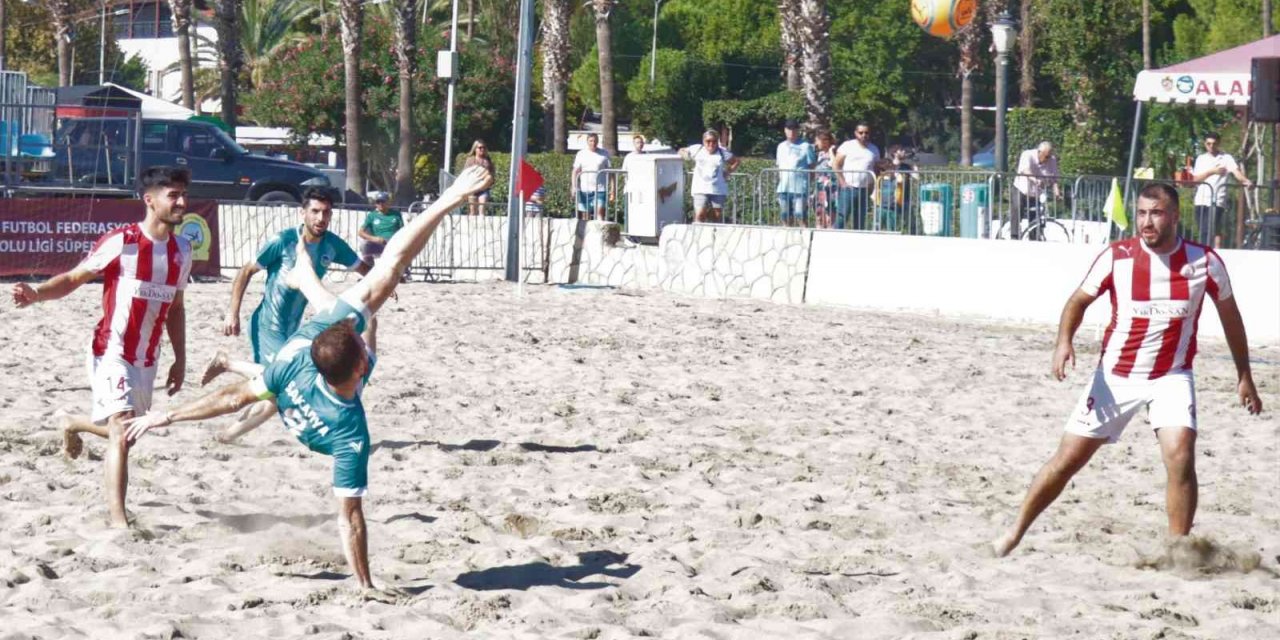 Plaj Futbolu Ligi Süper Finaller Alanya’da başladı