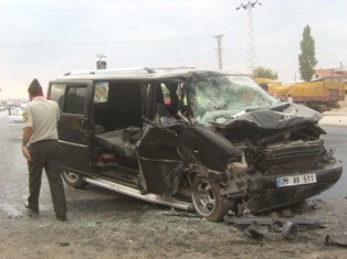 Sarayönü'nde trafik kazası: 5 yaralı
