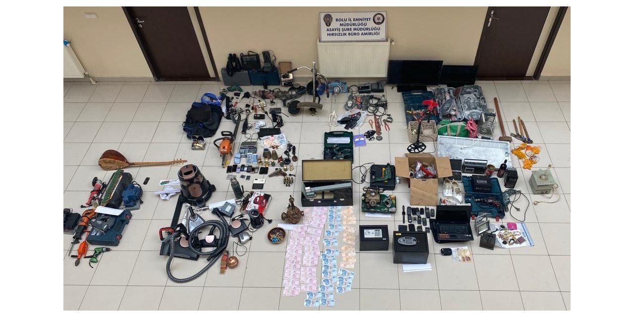 11 villadan 2 milyonluk soygun, girdikleri evde yemek pişirip yediler