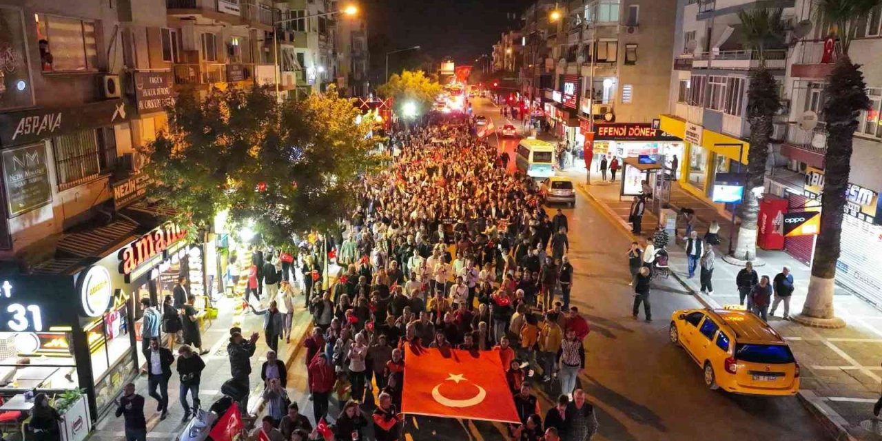 Buca’da 29 Ekim coşkusu