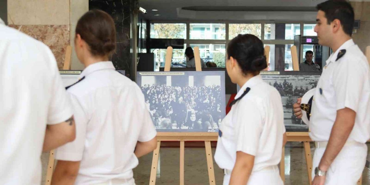 Dokuz Eylül’de fotoğraflarla ‘Atatürk’ün İzmir Günleri’