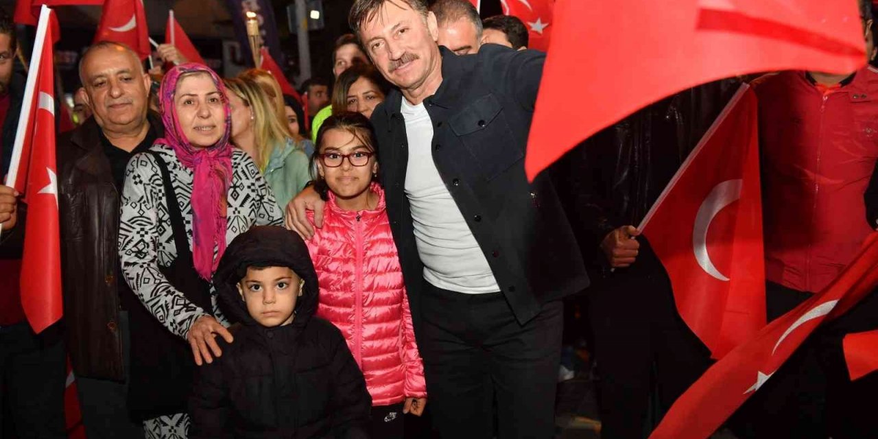 Bahçelievler’de Cumhuriyet Bayramı Coşkusu