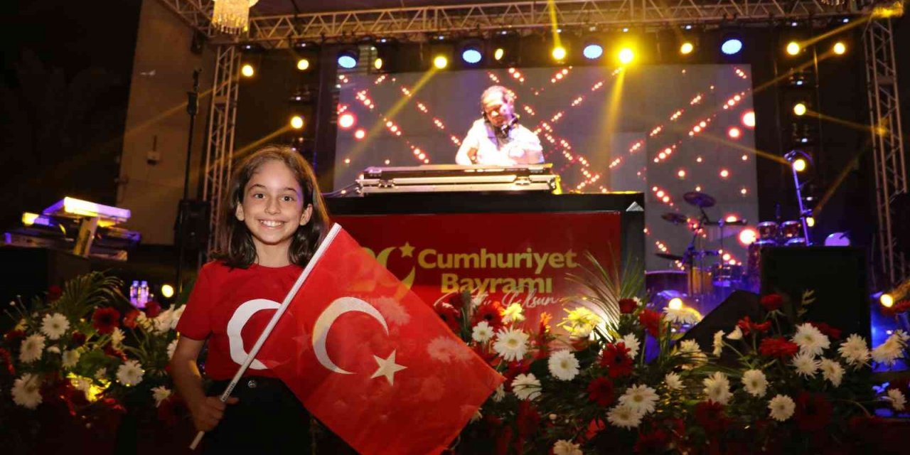 Alanya Belediyesi’nden Cumhuriyet Bayramı’na özel konserler