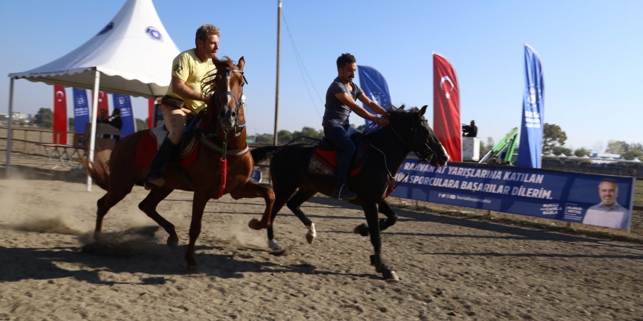 Rahvan atları şampiyonluğa koştu
