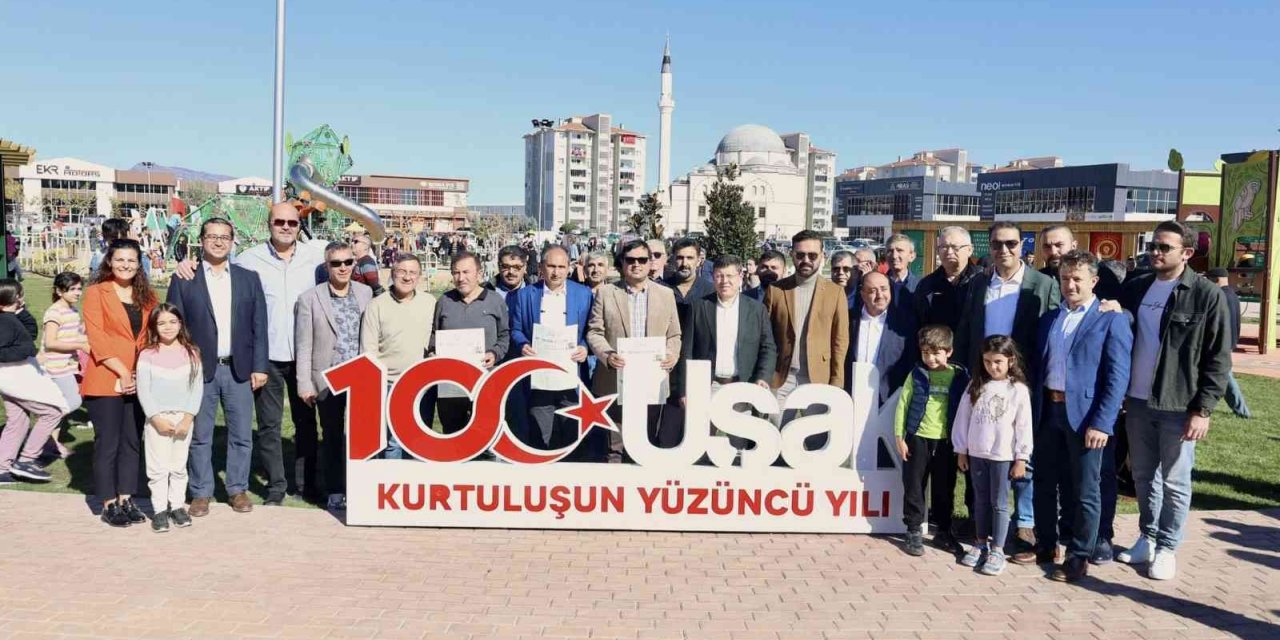 Uşak’ta 100. Yıl Parkı halkın kullanımına açıldı