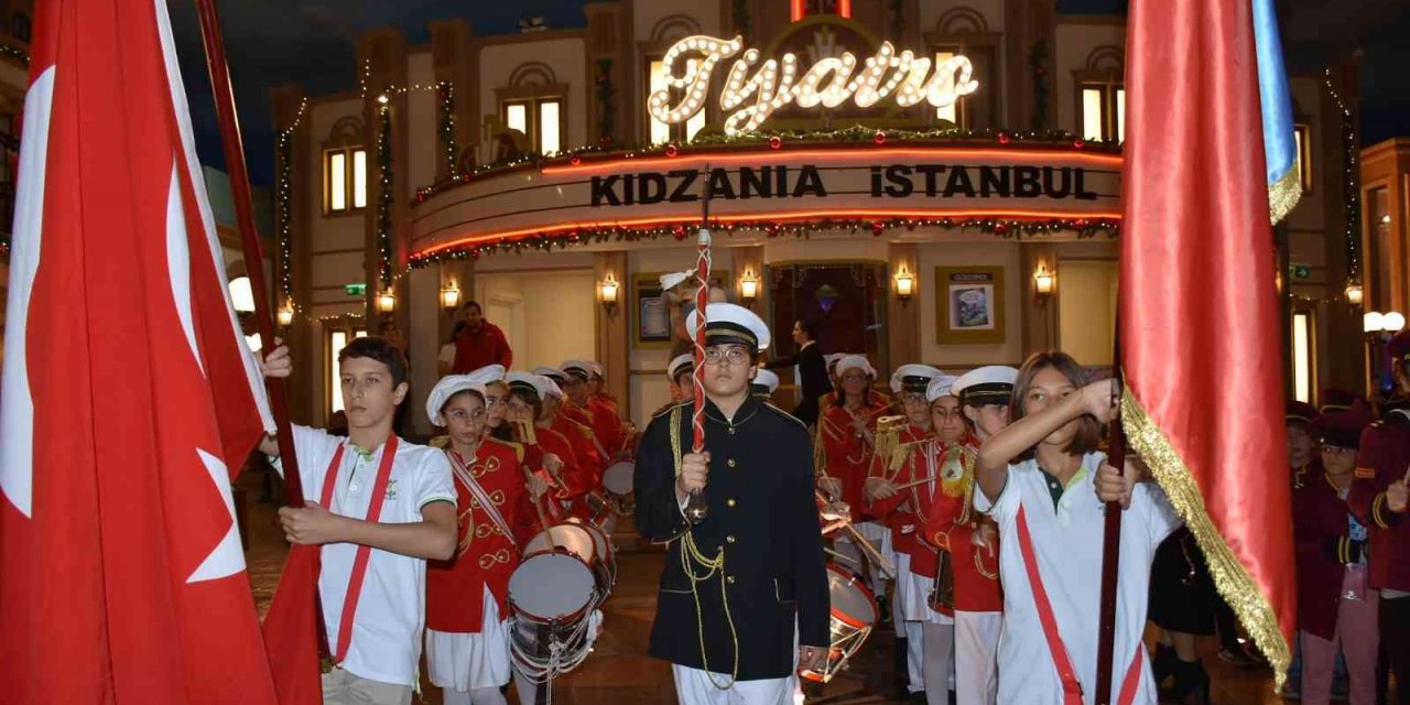 Çocuklar ülkesinde Cumhuriyetin 99’uncu yıl dönümü kutlandı