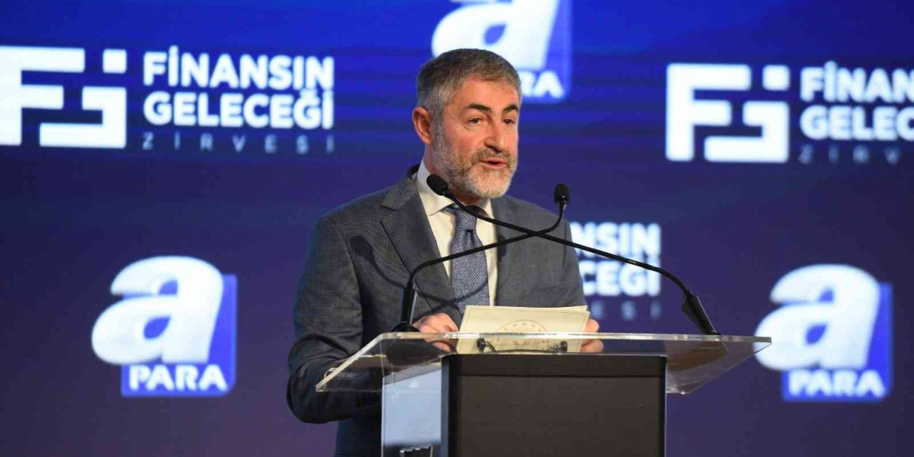 Hazine ve Maliye Bakanı Nebati: "KKM ile döviz kurlarındaki oynaklık dengelendi"