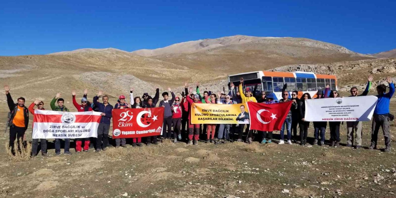 Mersin Büyükşehir Belediyesinden zirve tırmaşına ulaşım desteği