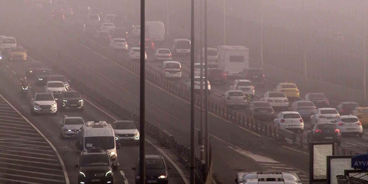 İstanbul’da yoğun sis etkili oldu