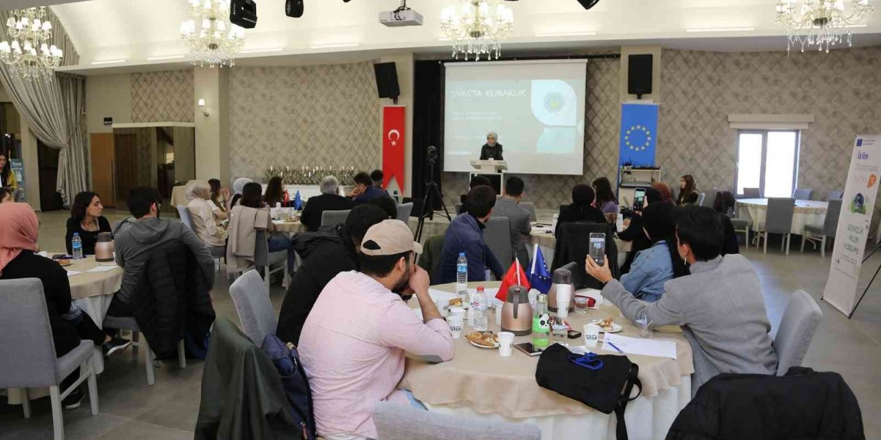 İklim ve Gençlik Forumu yapıldı