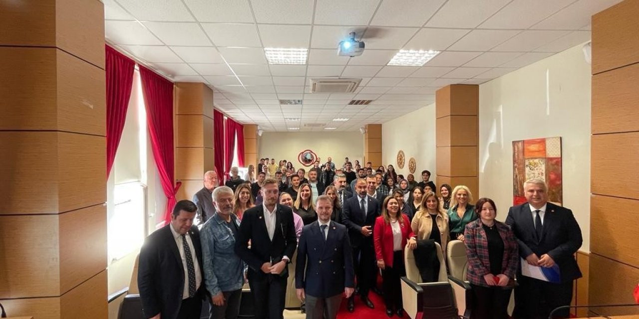 Gayrimenkul sektörünün bugünü ve yarını konuşuldu