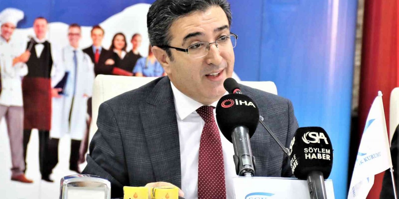 Turizm kenti Antalya’da 130 ülkeden 20 bin 872 yabancı uyruklu kişi istihdam ediliyor