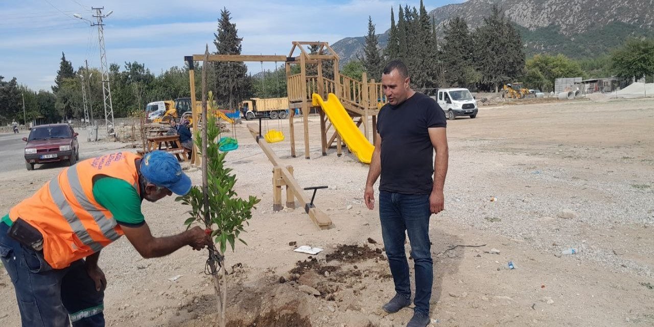 Kozan merkez ve kırsaldı 22 park yapıldı