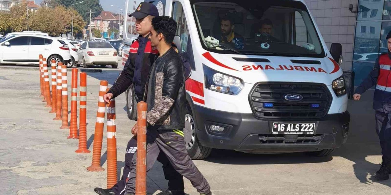 Bursa’da kaçak 10 göçmen yakalandı