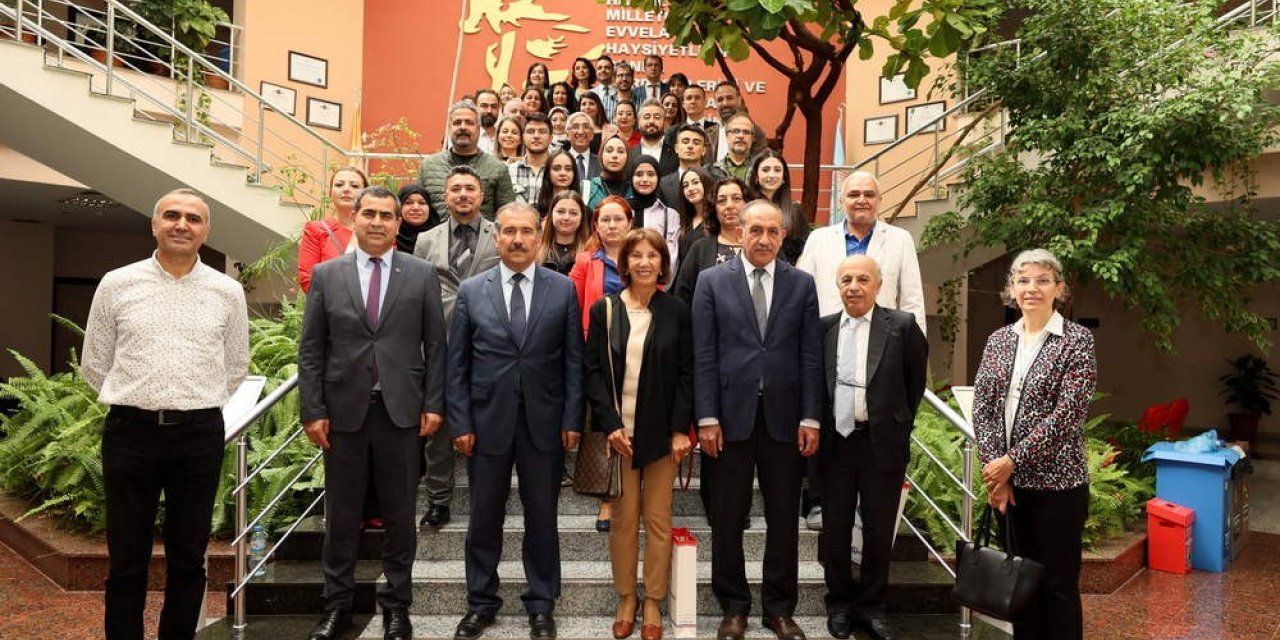 GAÜN’den iki bölüm daha akreditasyon belgesini aldı