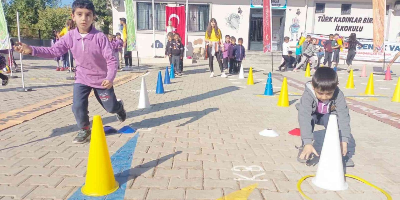 ’’Bu okulda şenlik var’’ projesinde 52 bin öğrenciye ulaşıldı