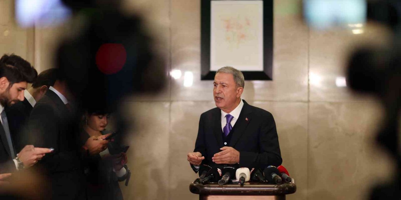 Bakan Akar “(Tahıl Krizi) Türk bandıralı gemilerin çıkışında herhangi bir sorun yaşanmadı, yaşanmıyor”