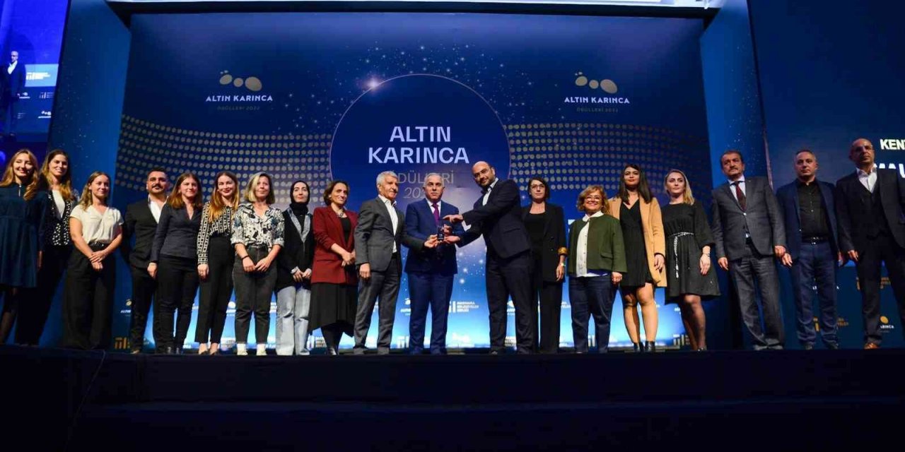 Maltepe’nin ‘Oyun Sokağı’na Altın Karınca ödülü