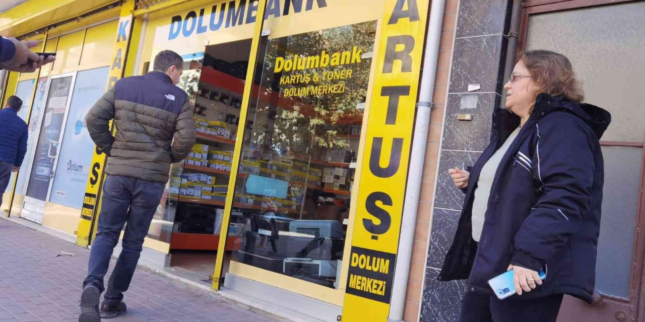Kanada’dan Bursa’ya gelen kadını 500 bin lira dolandırdılar