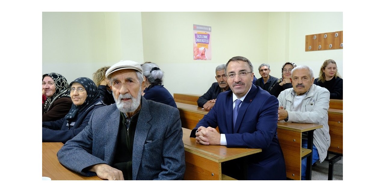 Sivas Cumhuriyet Üniversitesi’nde “Tazelenme Üniversitesi” açıldı
