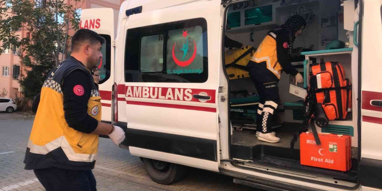 Bilecik’te seyir halindeki elektrikli motosikletin devrilmesi sonucu sürücü yaralandı