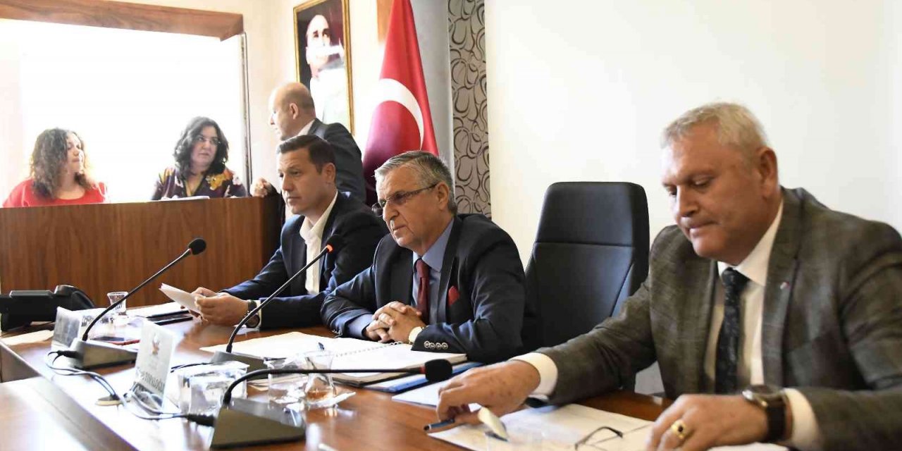 Kemer Belediyesi kasım ayı meclis toplantısı yapıldı