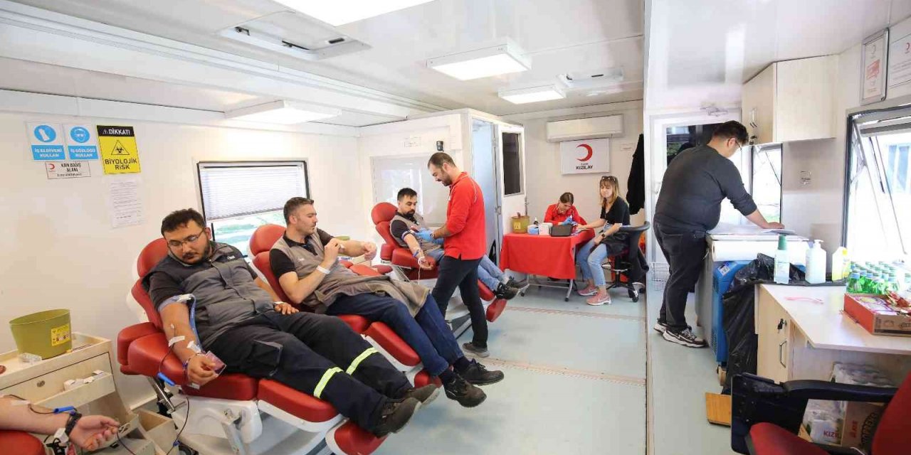 TEI çalışanlarından kan bağışı