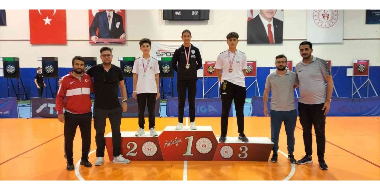Denizlili sporcular kentte 12 madalya ile döndü