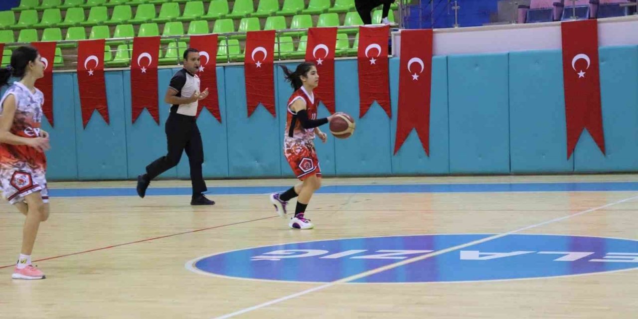Elazığ’da basketbol yerel lig müsabakaları başladı