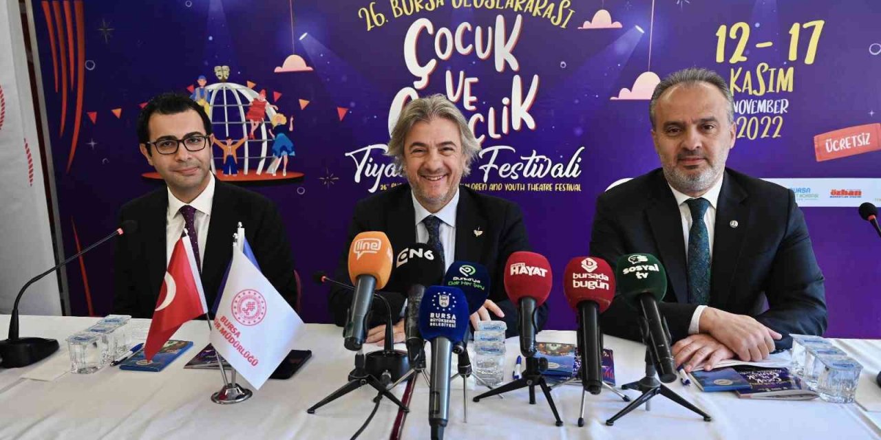 Tiyatroda çocuk ve gençlik buluşması başlıyor