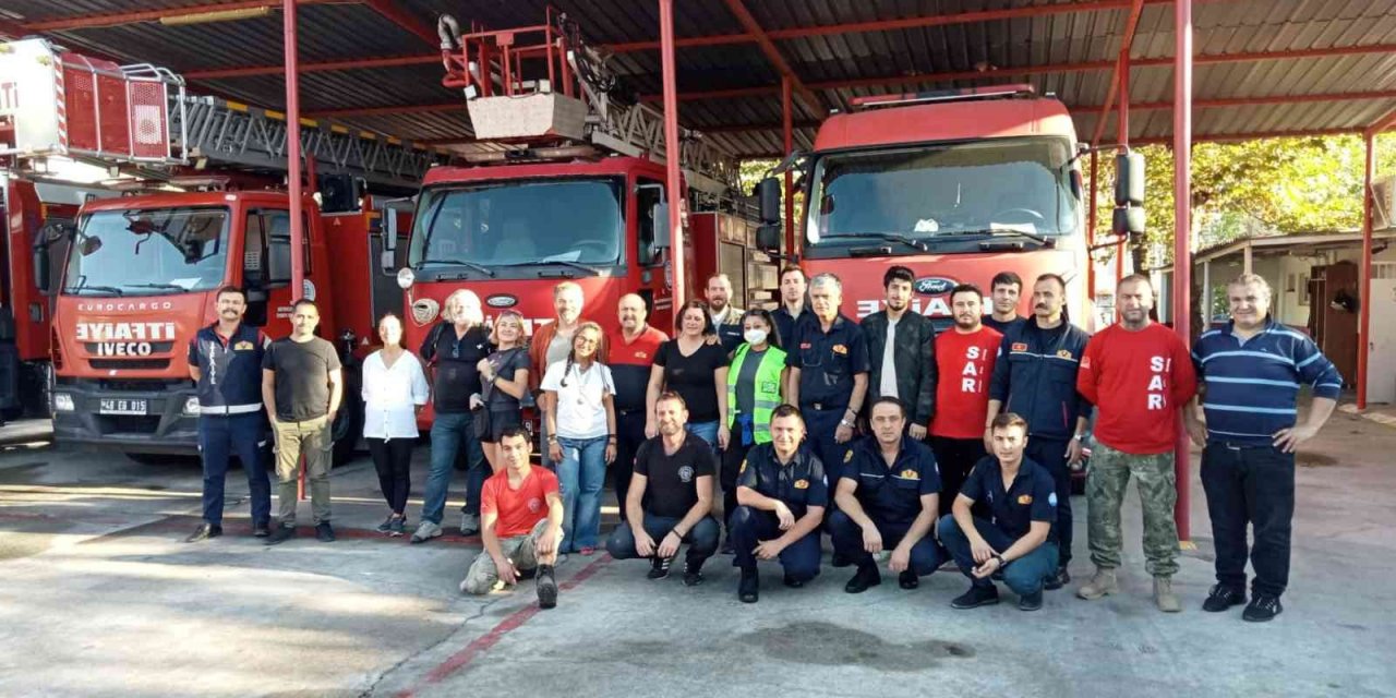 Yangınların gönüllü kahramanları itfaiye ile birlikte tatbikat yaptı