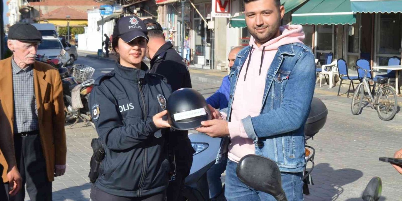 Ahmetli Emniyetinden ‘Bir Kask Bir Hayat’ uygulaması