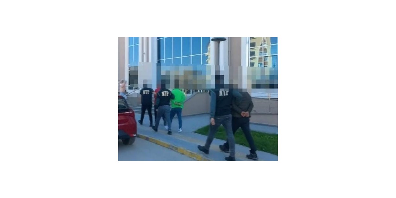 Çivril’de uyuşturucu tacirleri ve kaçakçılık yönelik operasyonda 13 şüpheli yakalandı
