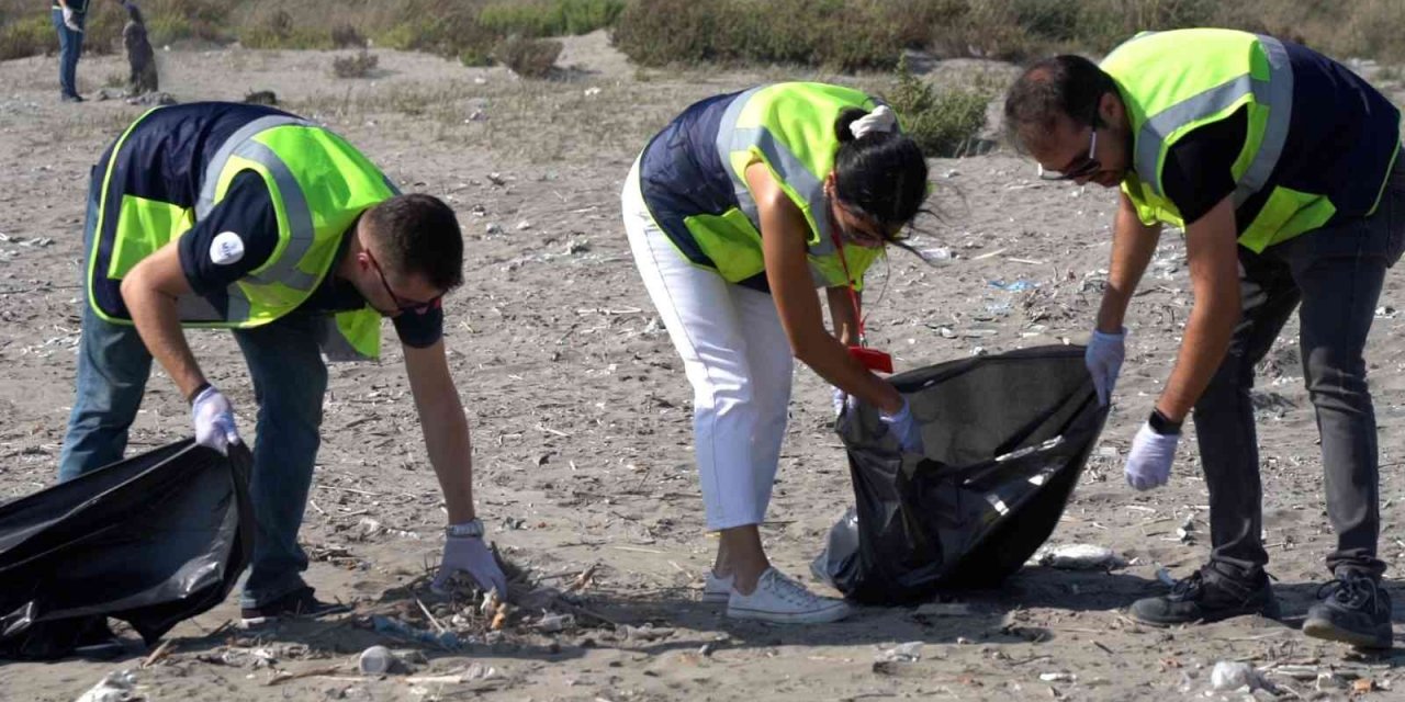 MIP çalışanları ’Go Green’ kampanyası çerçevesinde atık topladı