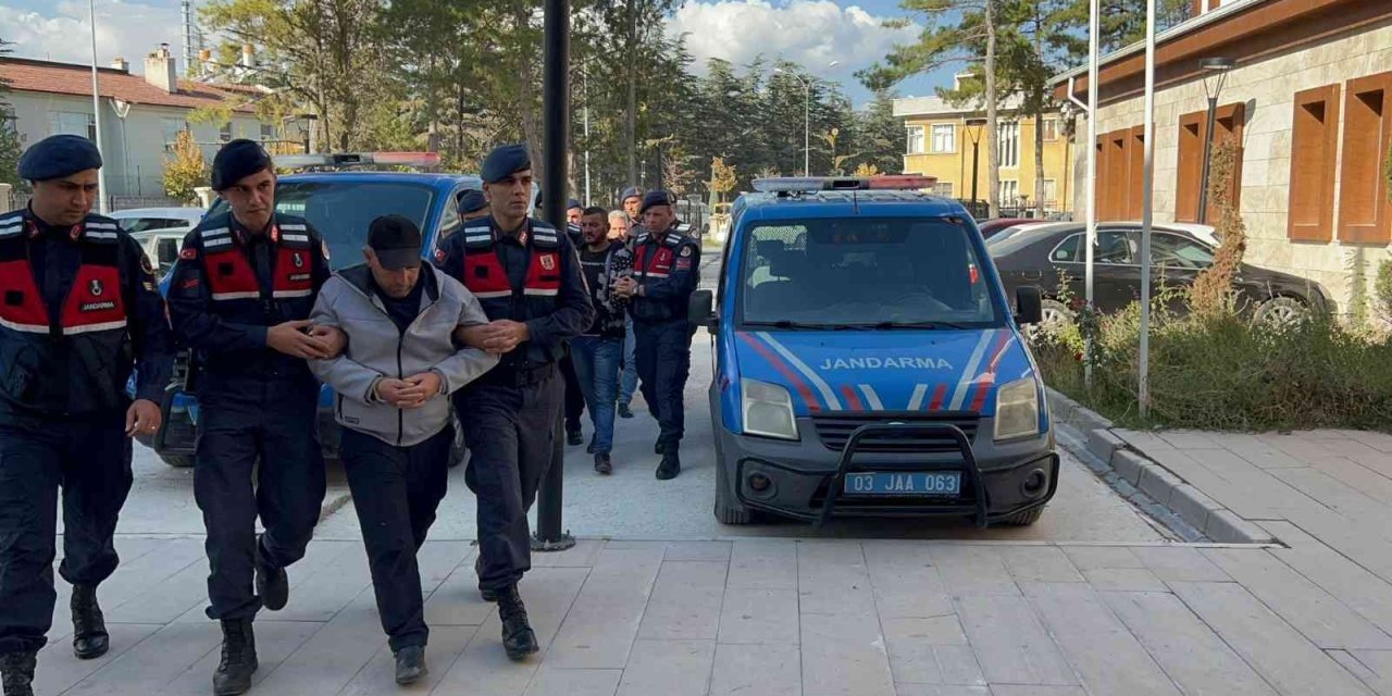 2 kişinin öldürüldüğü olayda 3 kişi tutuklandı