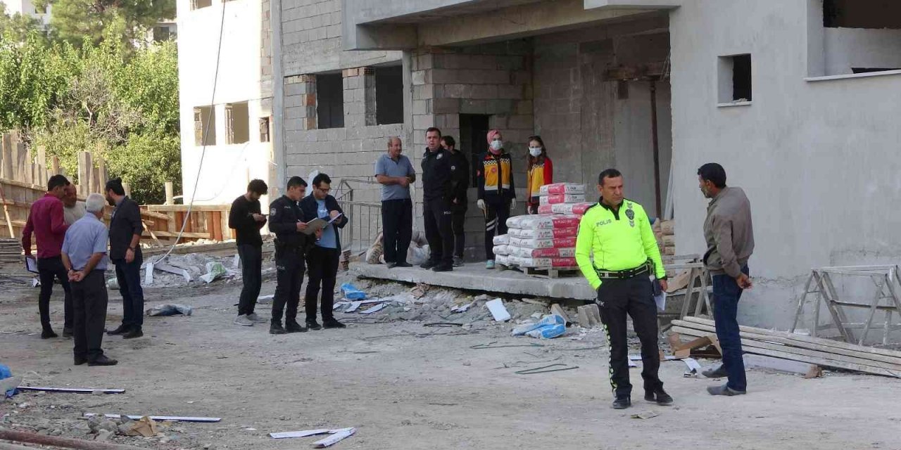 Osmaniye’de asansör boşluğuna düşen inşaat işçisi hayatını kaybetti