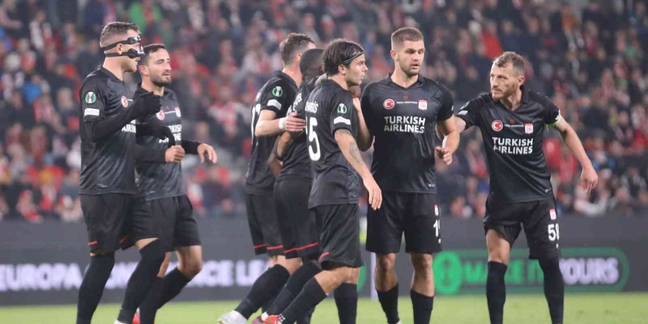 UEFA ülke puanı sıralamasında Türkiye 12. sıraya yükseldi