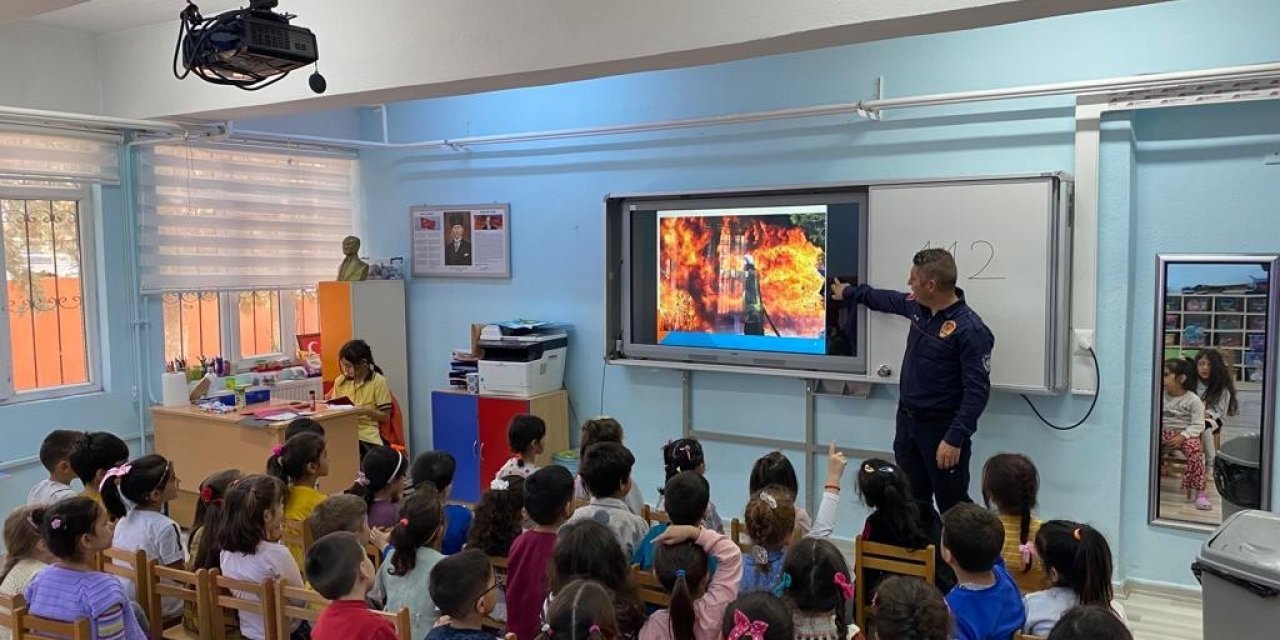 Manisa itfaiyesinden on binlere yangın eğitimi