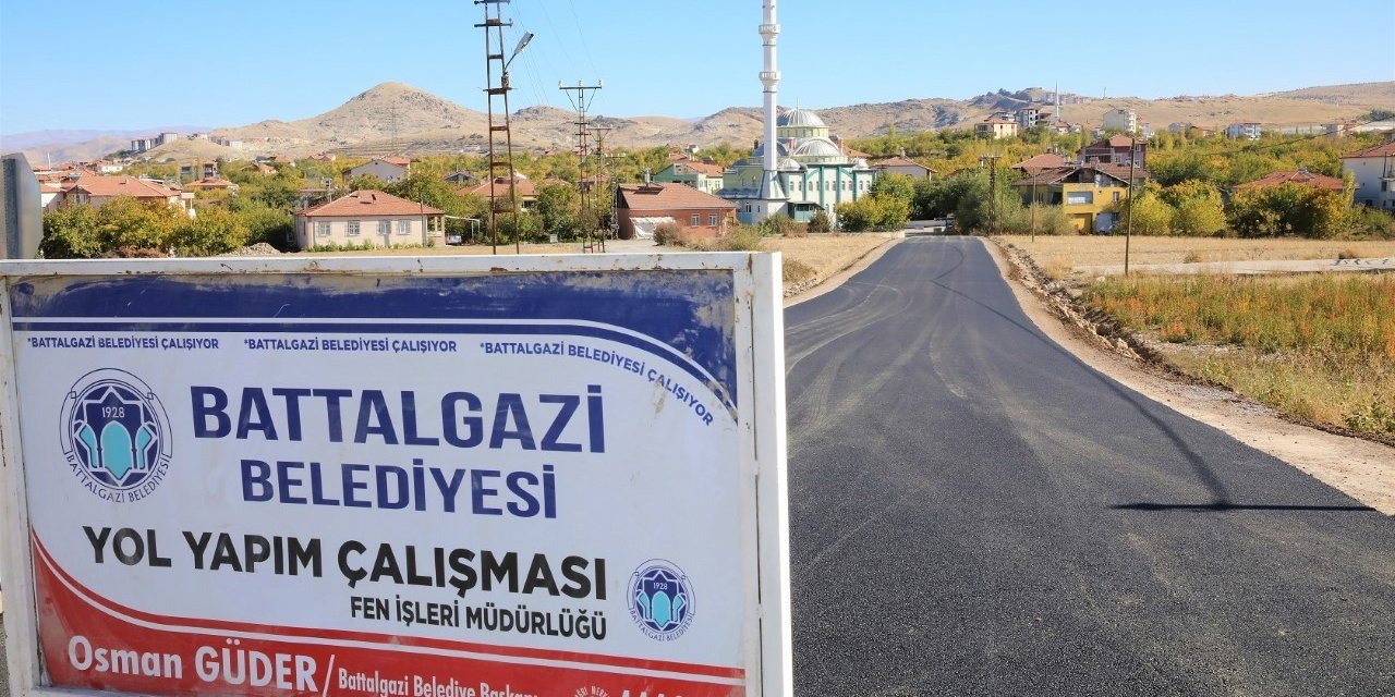 Vaizpınarı Caddesi asfalta kavuştu