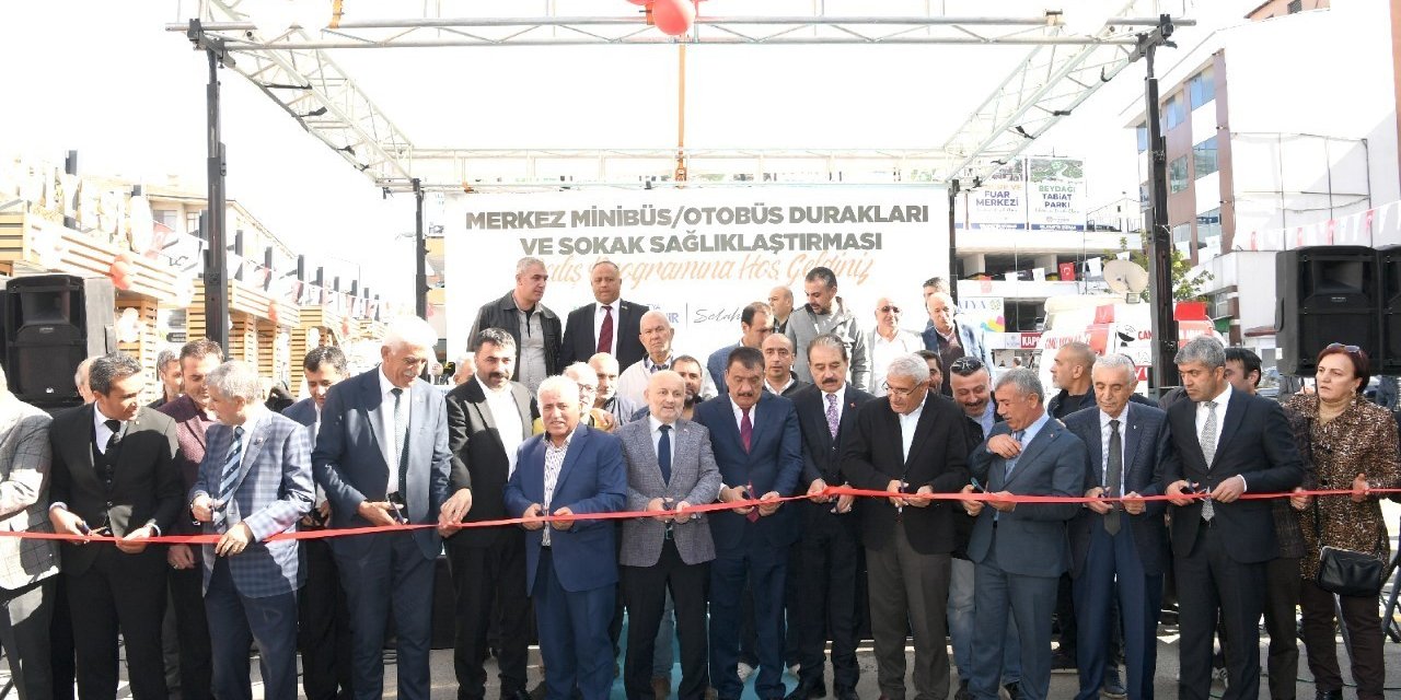 Malatya merkez minibüs ve otobüs duraklarının açılışı gerçekleştirildi