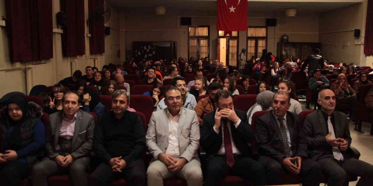 “Reis Bey” oyunu büyük ilgi gördü