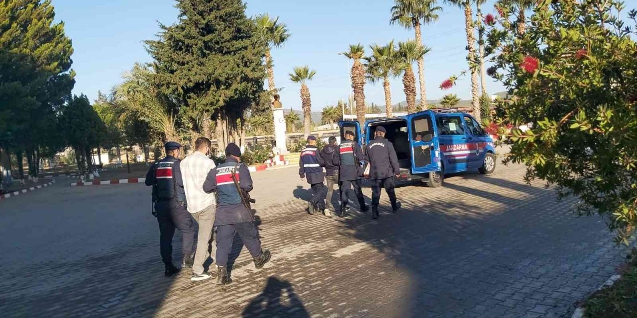 İzmir’de sın bir haftada 401 düzensiz göçmen yakalandı