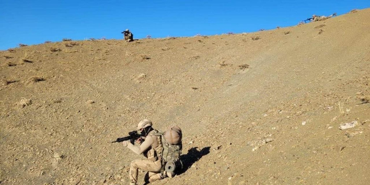 Van’da "Eren Abluka Jandarma Çavuş Mustafa Bozkurt Operasyonu" başlatıldı