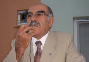 Orada bir köy var uzakta...